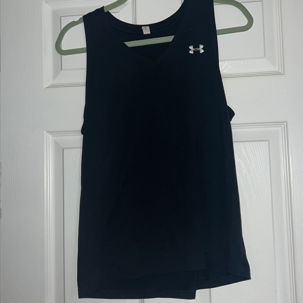 Under Armour tank